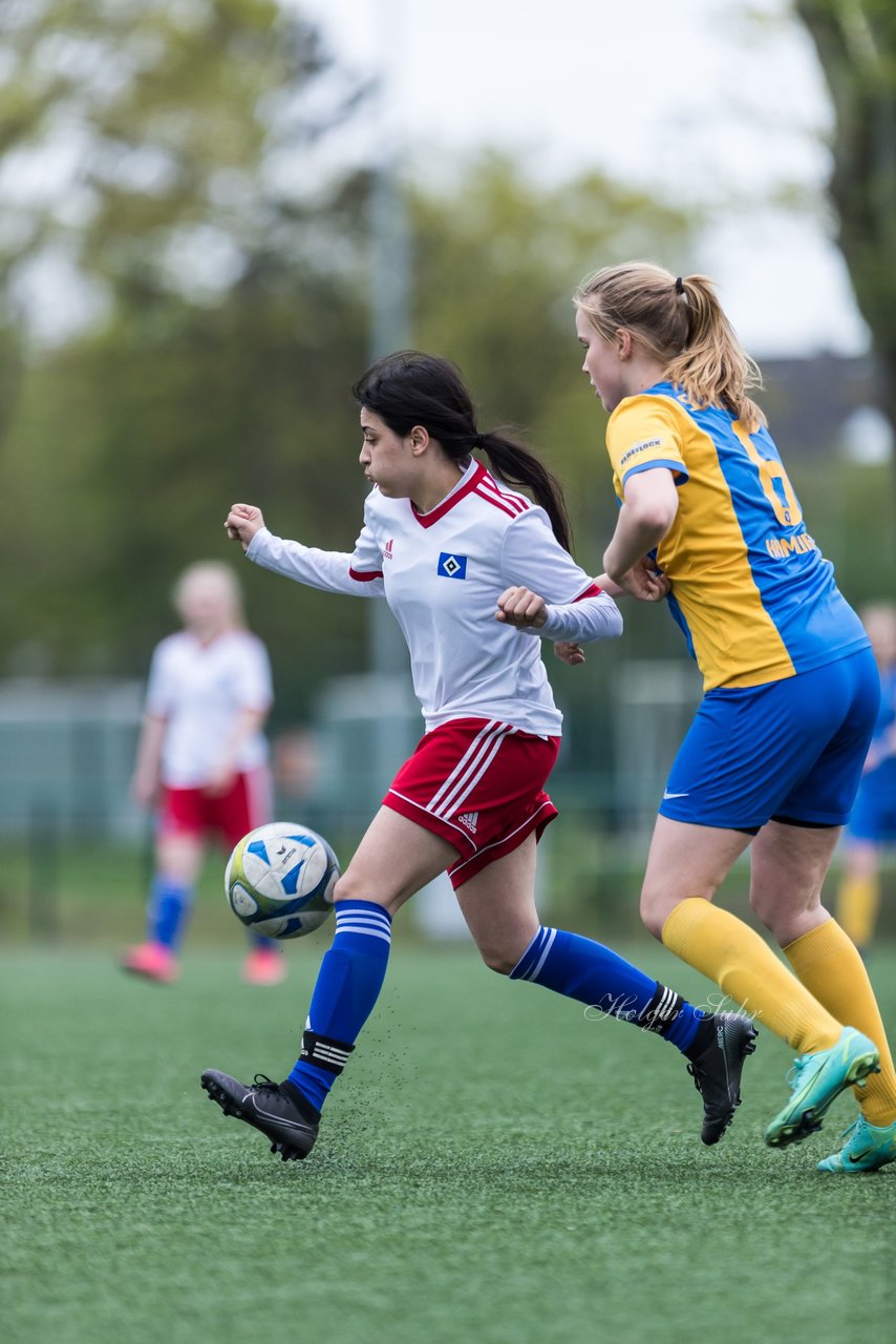 Bild 344 - wBJ Hamburger SV 2 - Victoria 1 : Ergebnis: 0:1